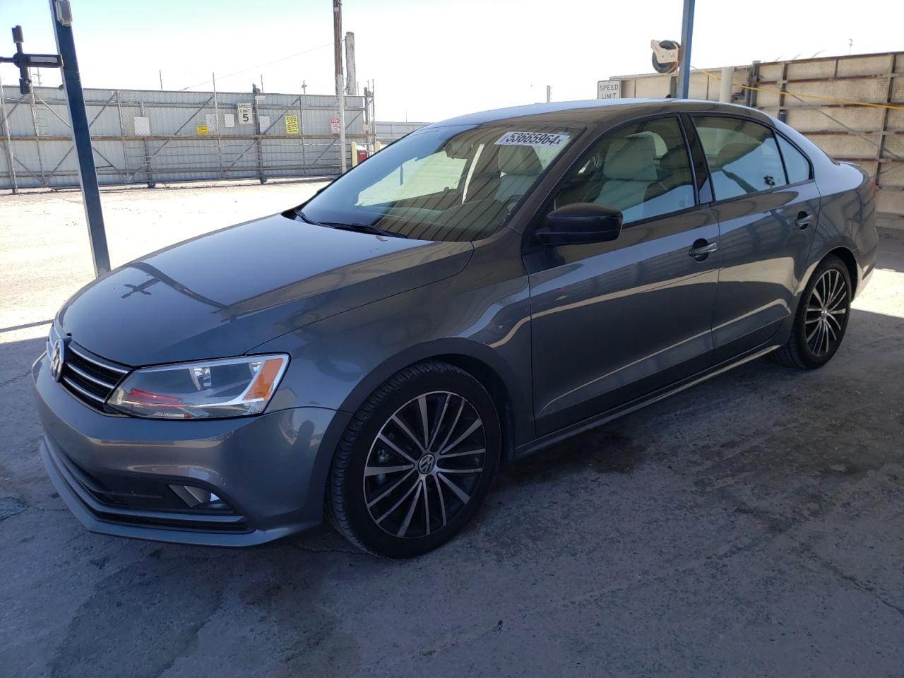 2016 VOLKSWAGEN JETTA SPORT