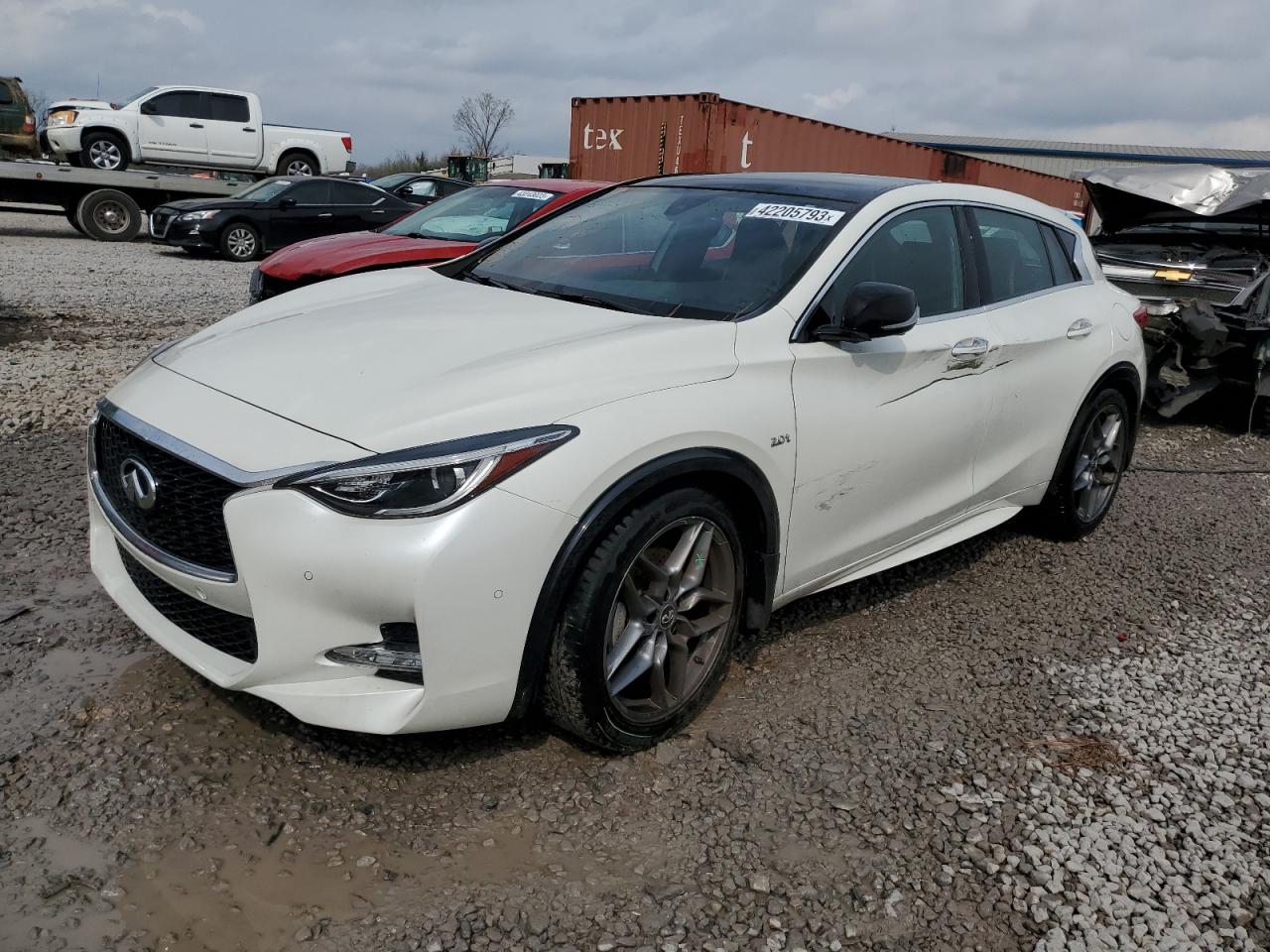 2018 INFINITI QX30 BASE