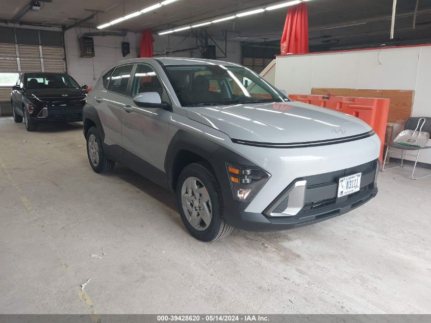 2024 HYUNDAI KONA SE