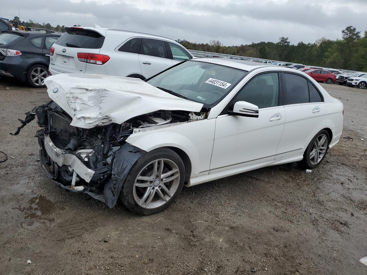 2014 MERCEDES-BENZ C 250