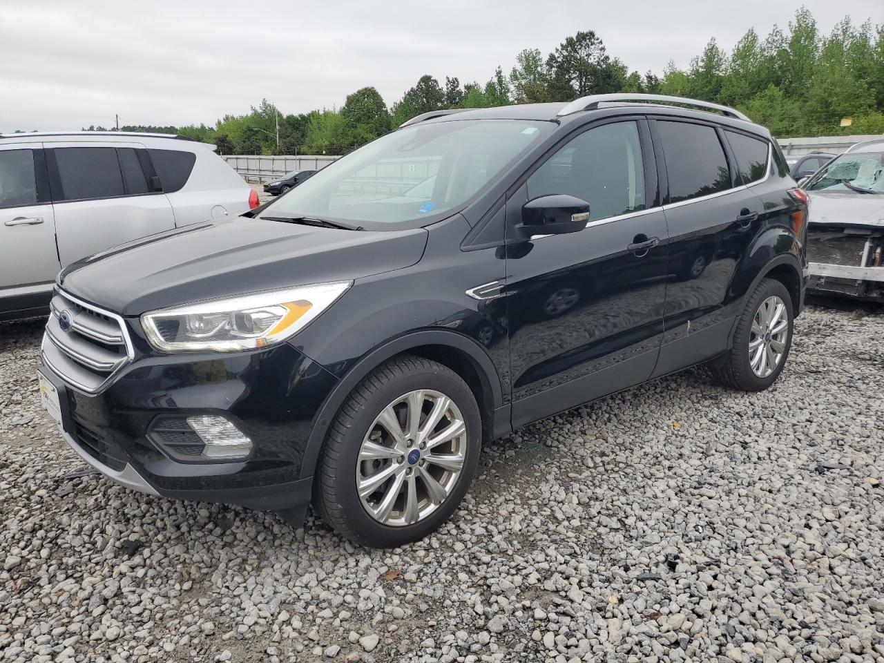 2017 FORD ESCAPE TITANIUM