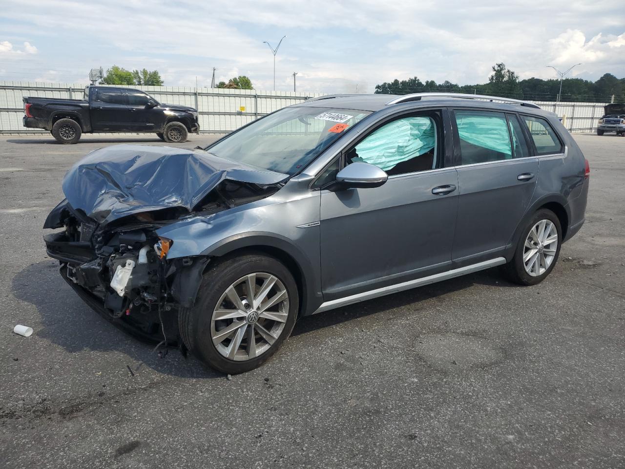 2017 VOLKSWAGEN GOLF ALLTRACK S