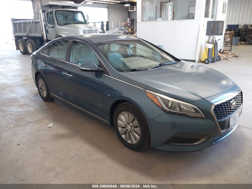 2016 HYUNDAI SONATA HYBRID SE