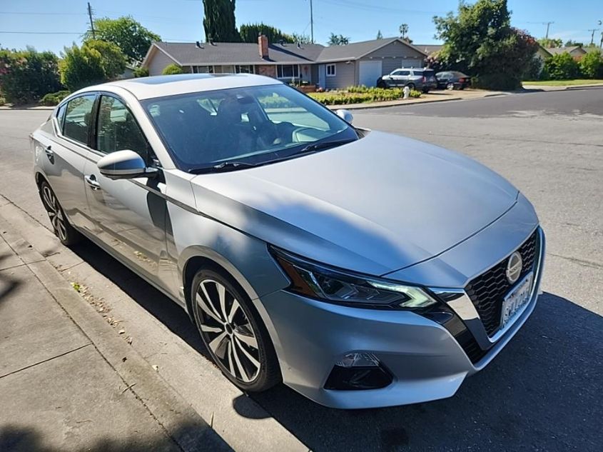 2021 NISSAN ALTIMA PLATINUM