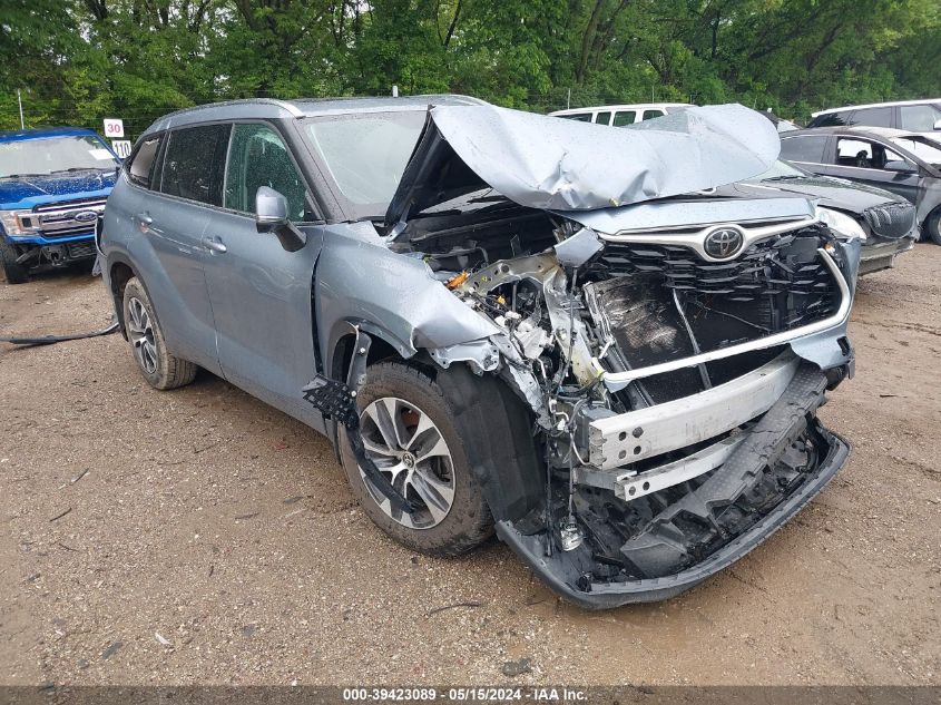 2020 TOYOTA HIGHLANDER XLE