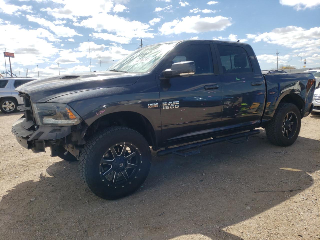 2015 RAM 1500 SPORT