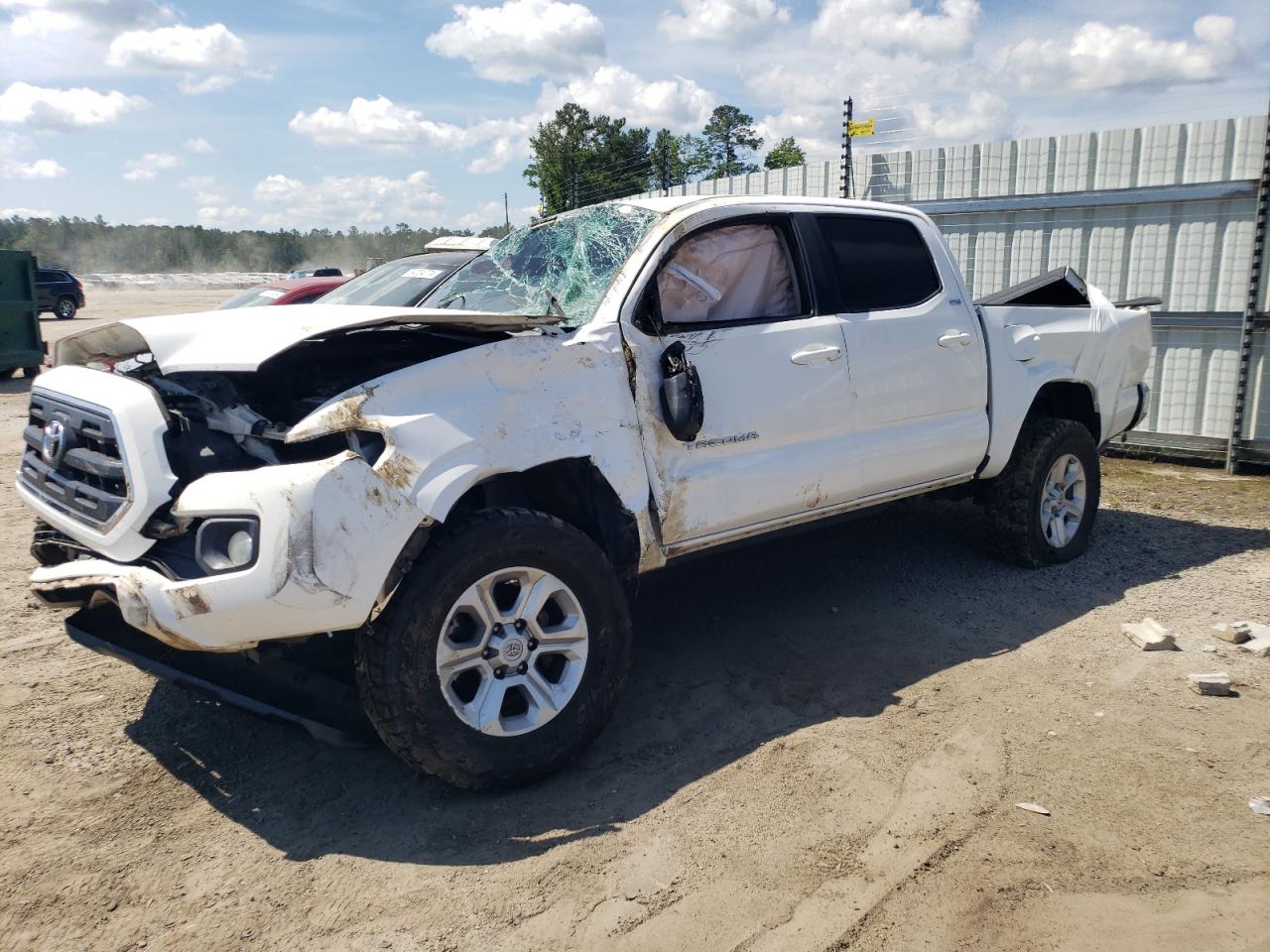 2016 TOYOTA TACOMA DOUBLE CAB