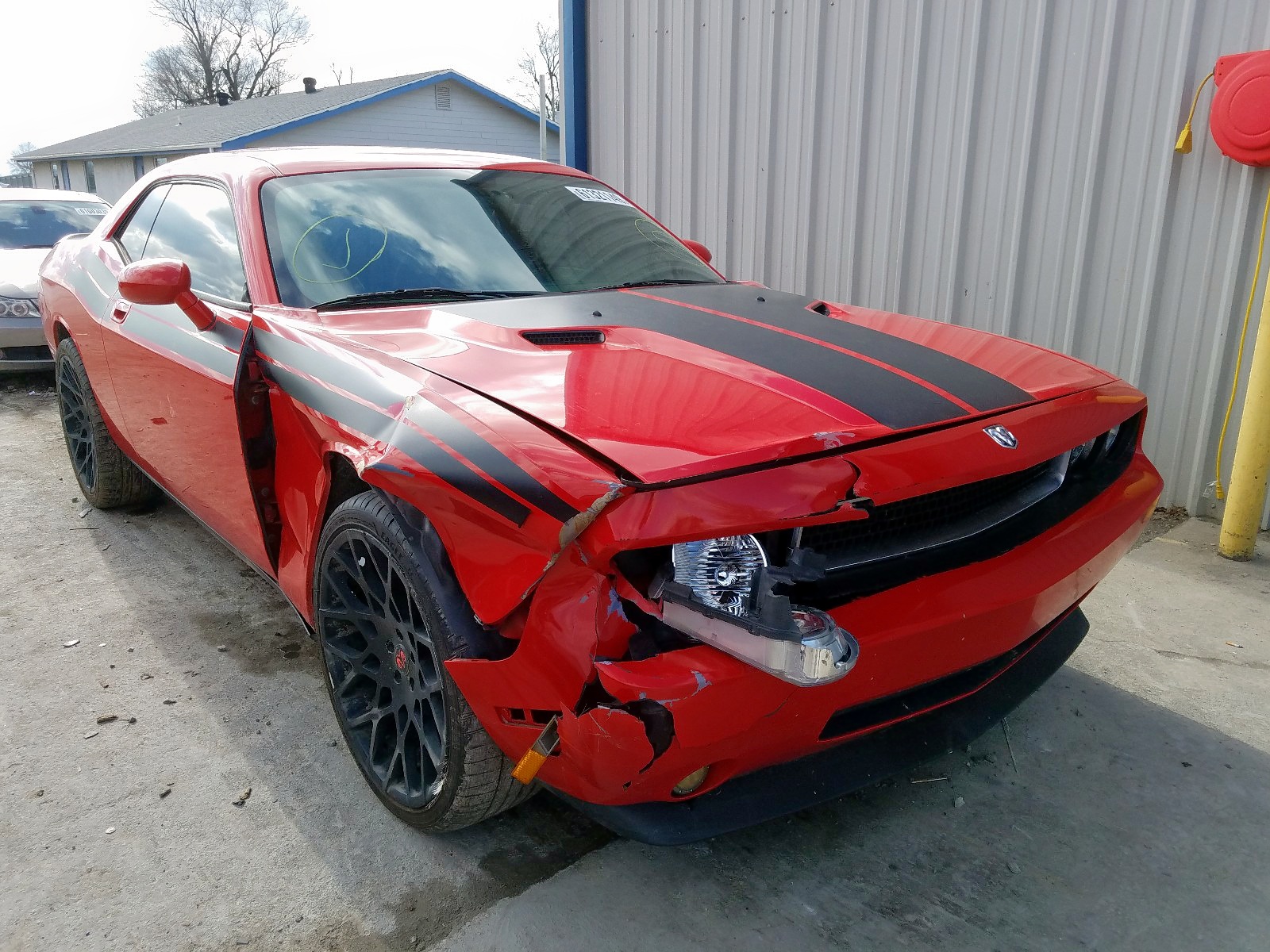 2010 DODGE CHALLENGER SE