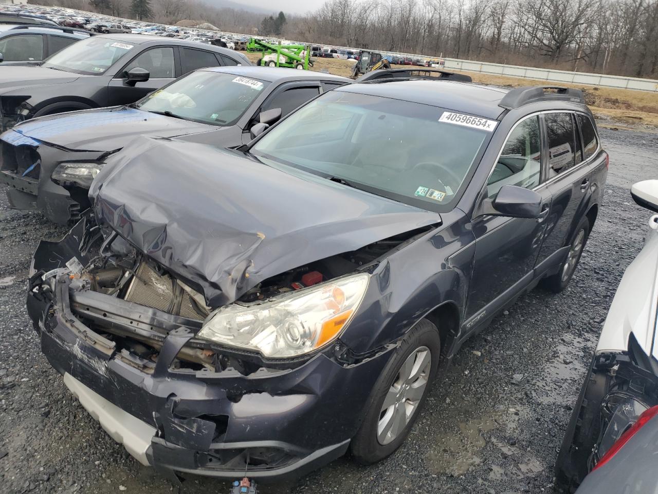 2010 SUBARU OUTBACK 2.5I LIMITED