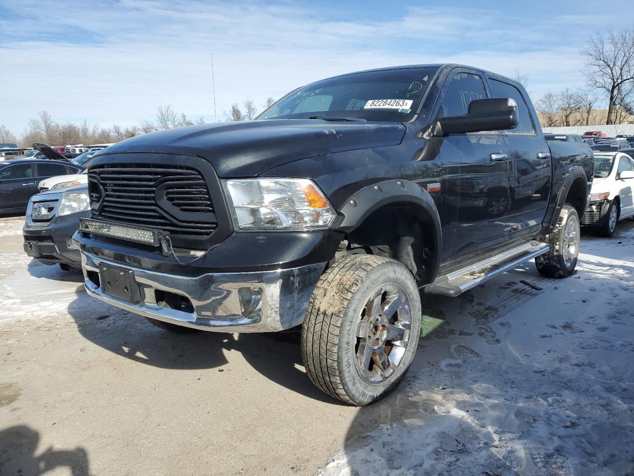 2016 RAM 1500 SLT