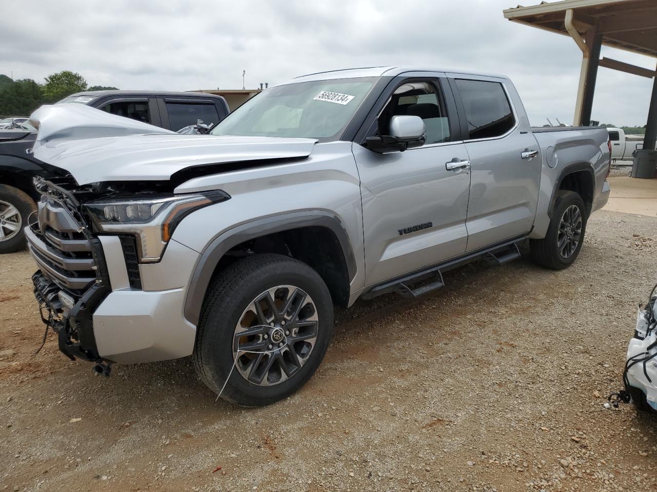 2024 TOYOTA TUNDRA CREWMAX LIMITED