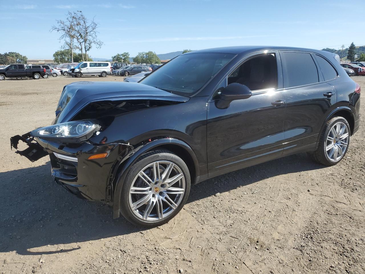 2018 PORSCHE CAYENNE