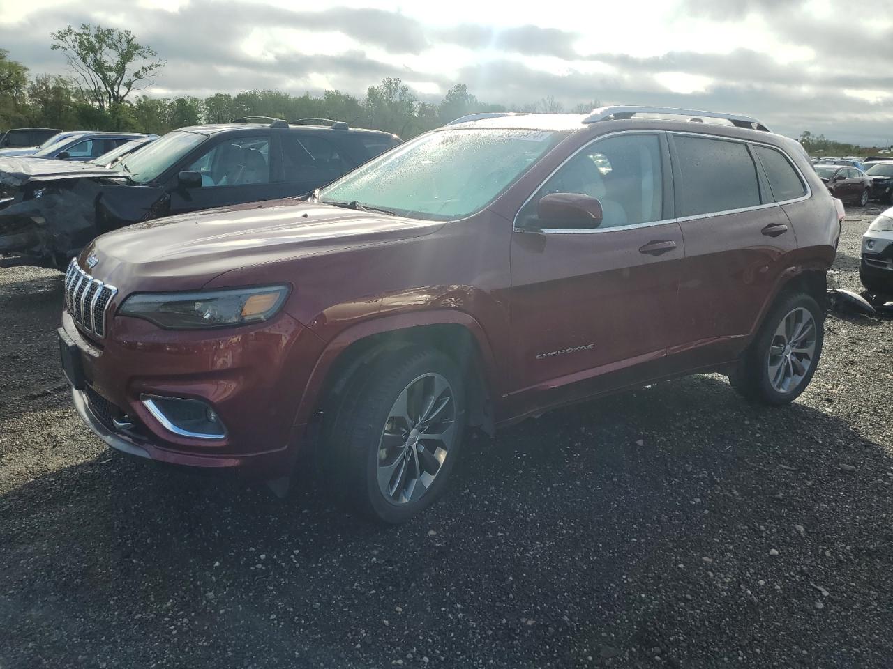 2019 JEEP CHEROKEE OVERLAND