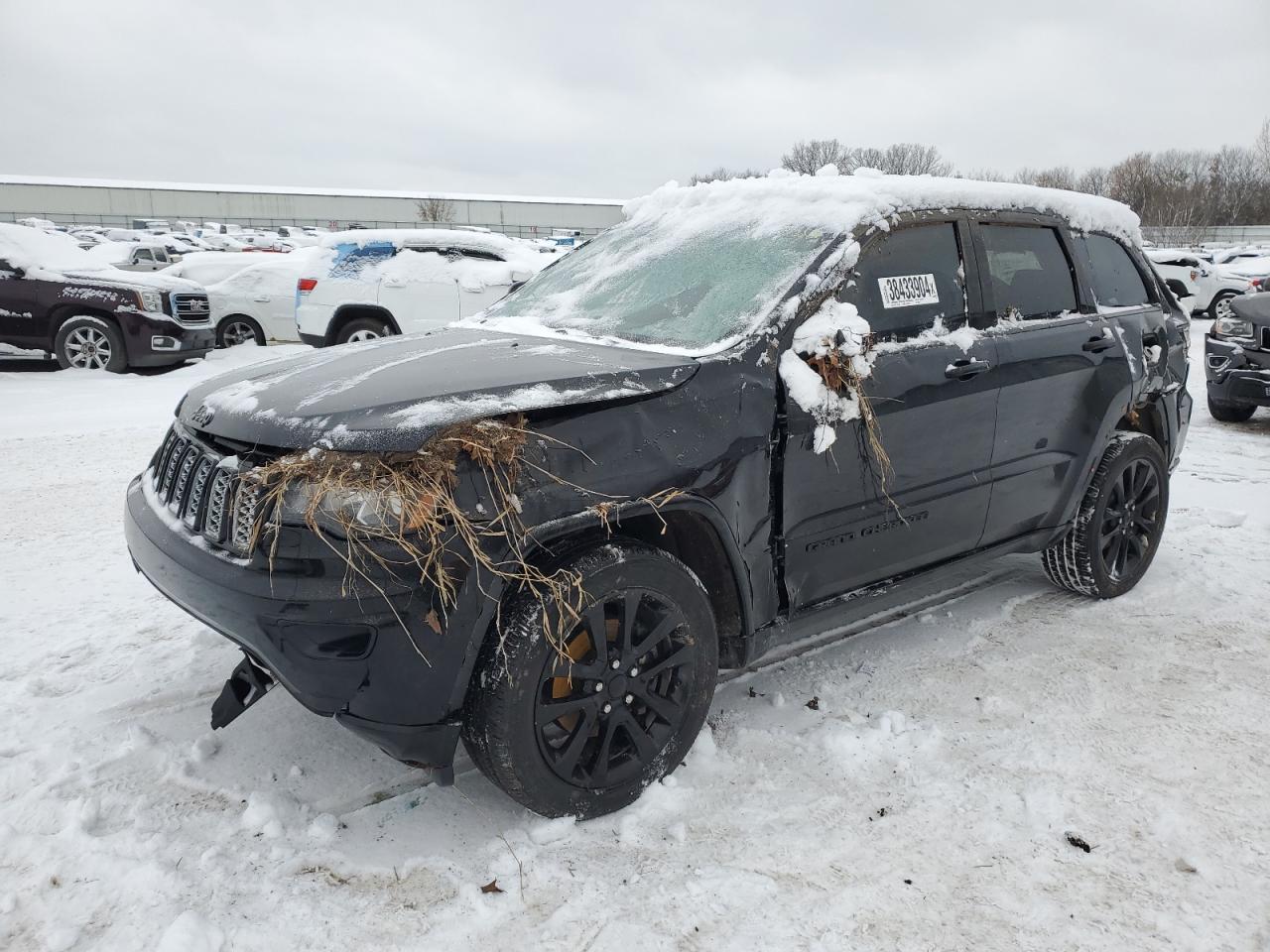 2019 JEEP GRAND CHEROKEE LAREDO