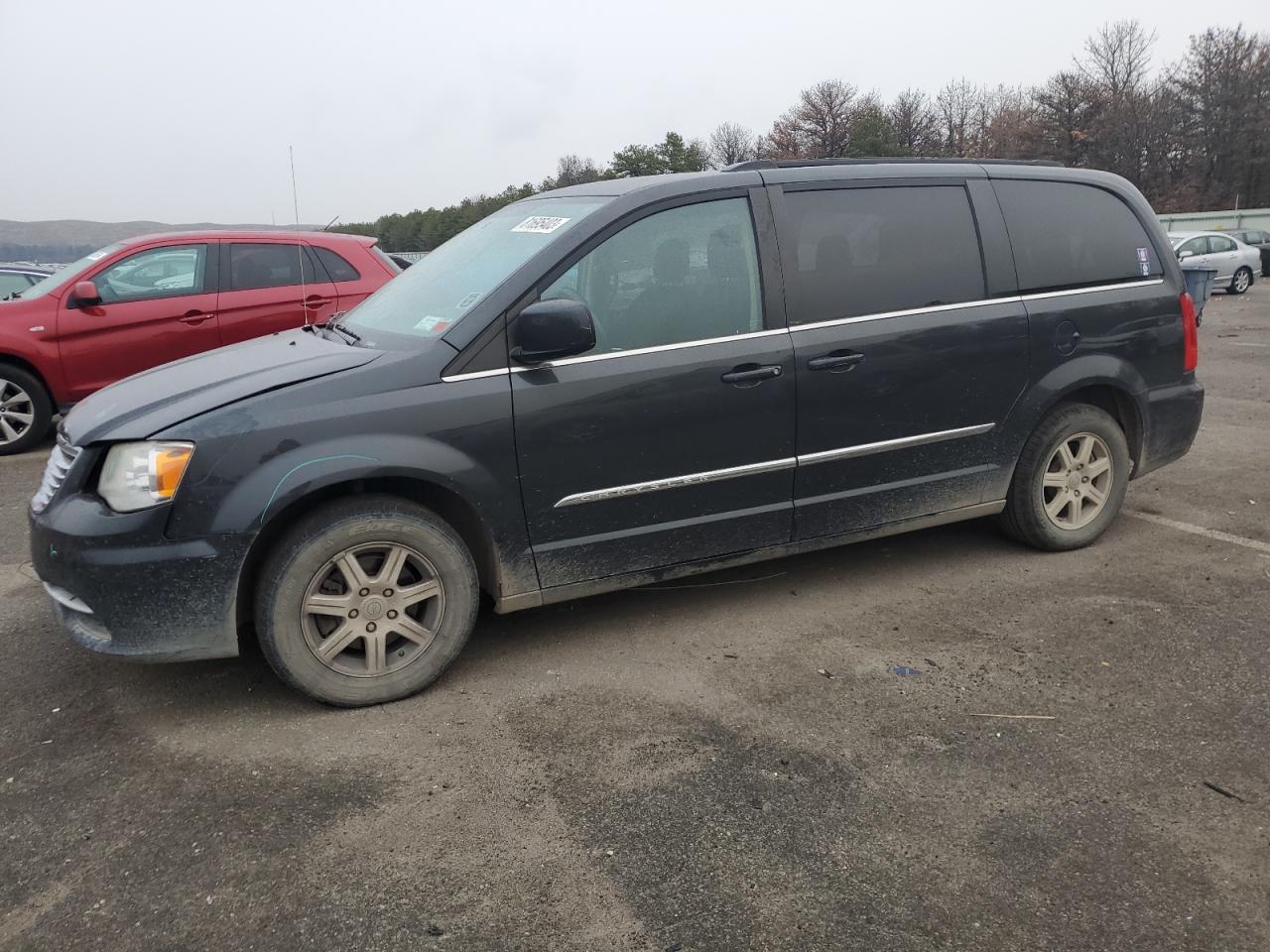 2011 CHRYSLER TOWN & COUNTRY TOURING