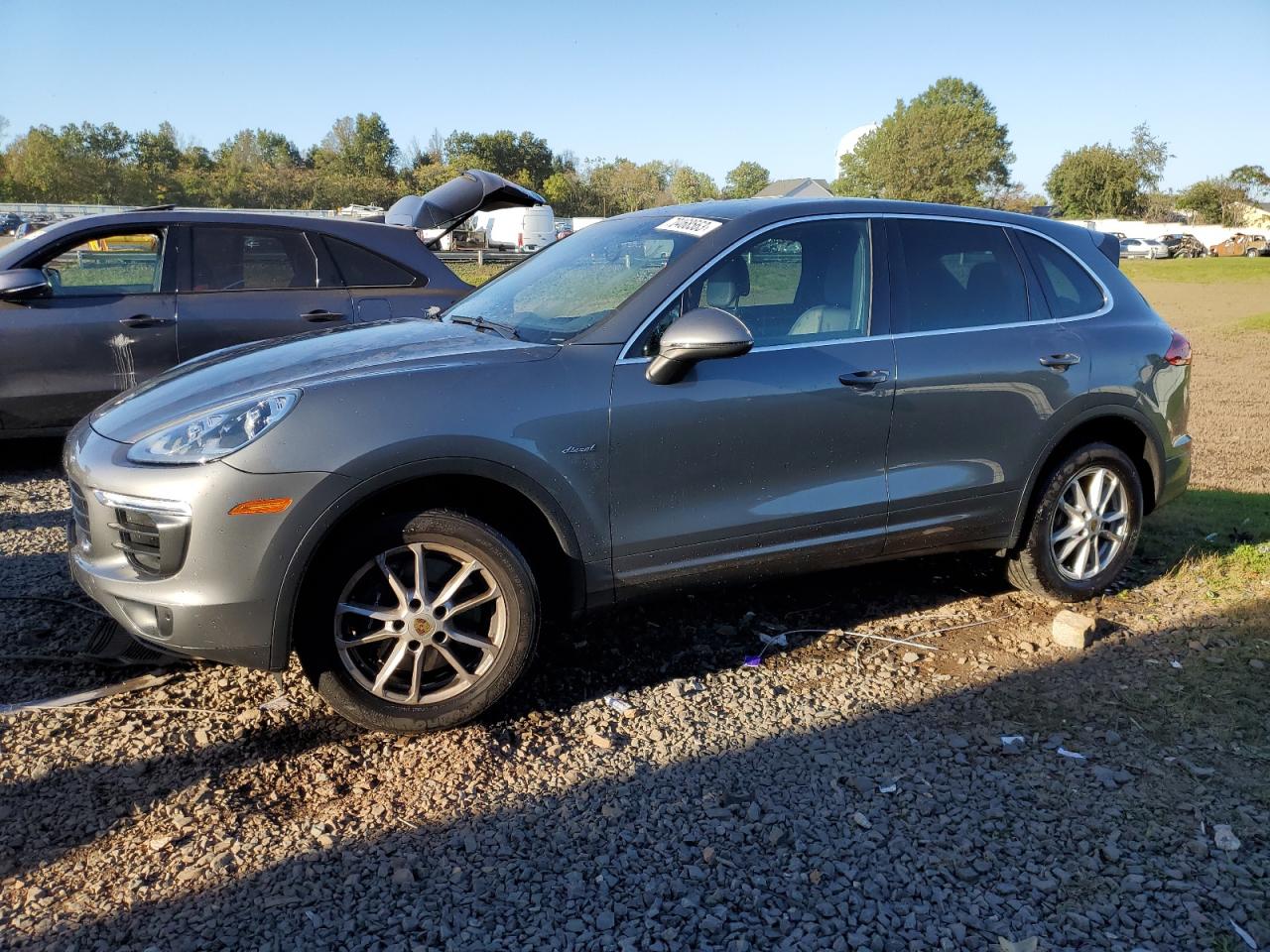 2015 PORSCHE CAYENNE