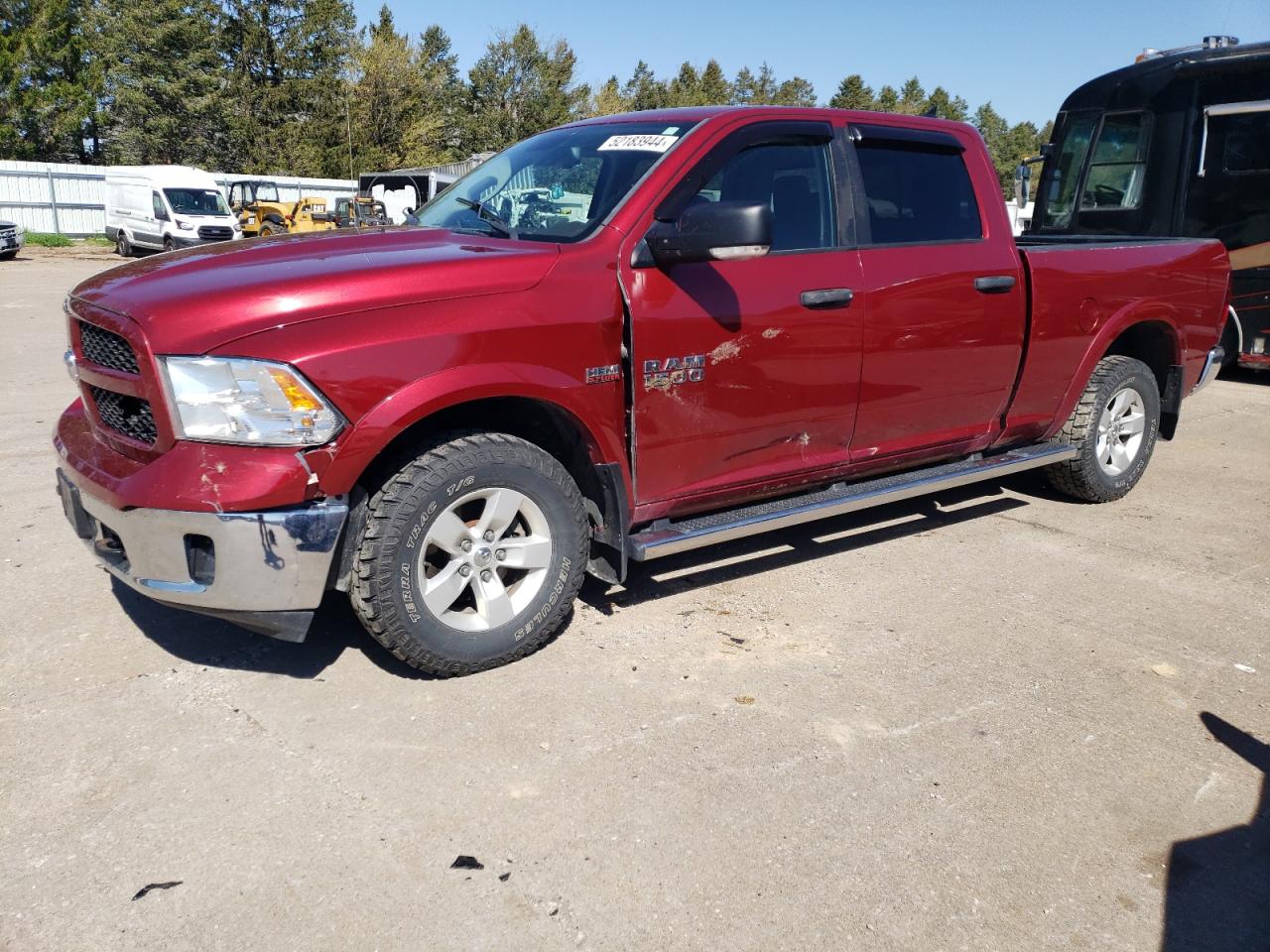 2015 RAM 1500 SLT