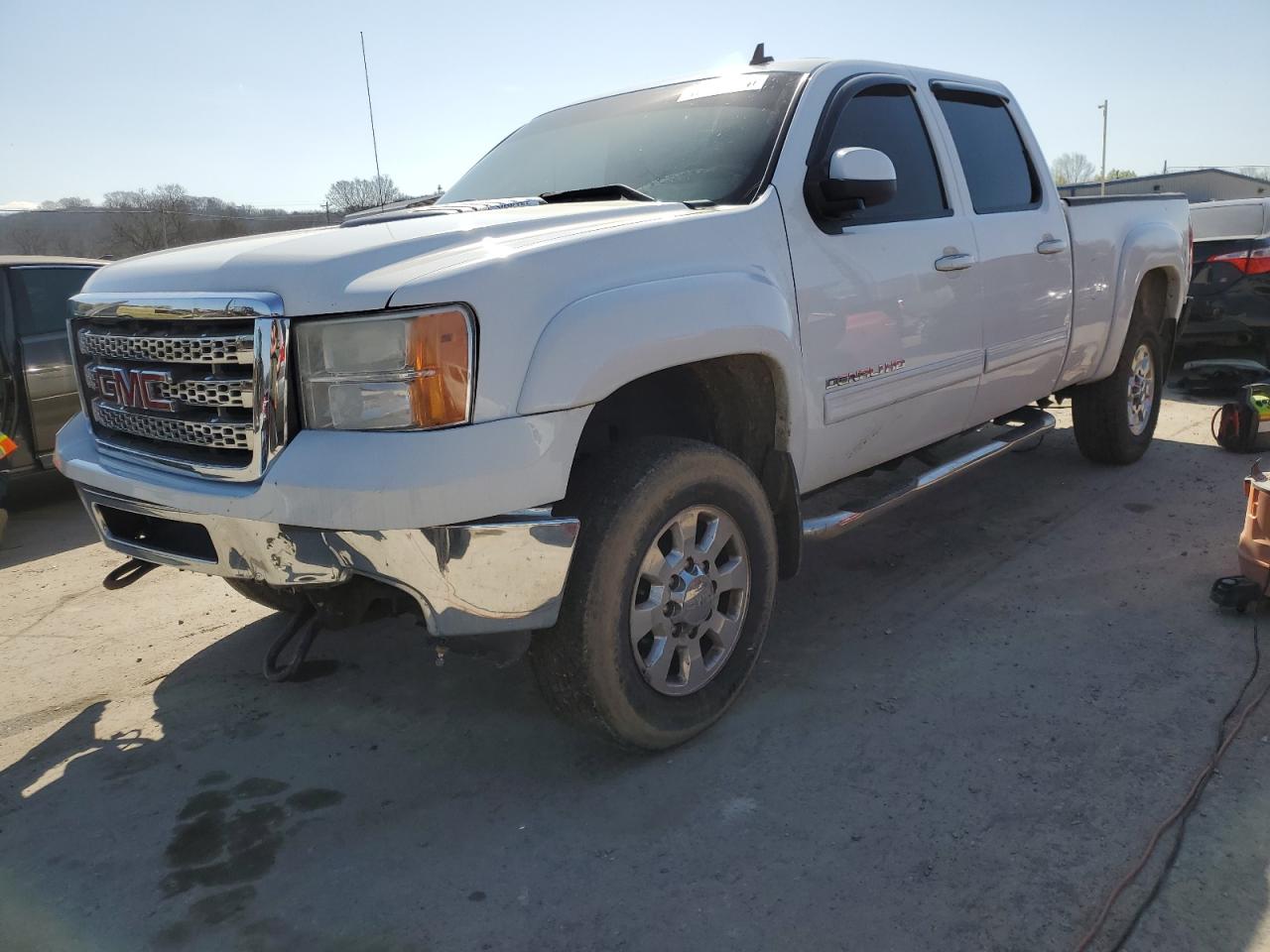 2011 GMC SIERRA K2500 SLE