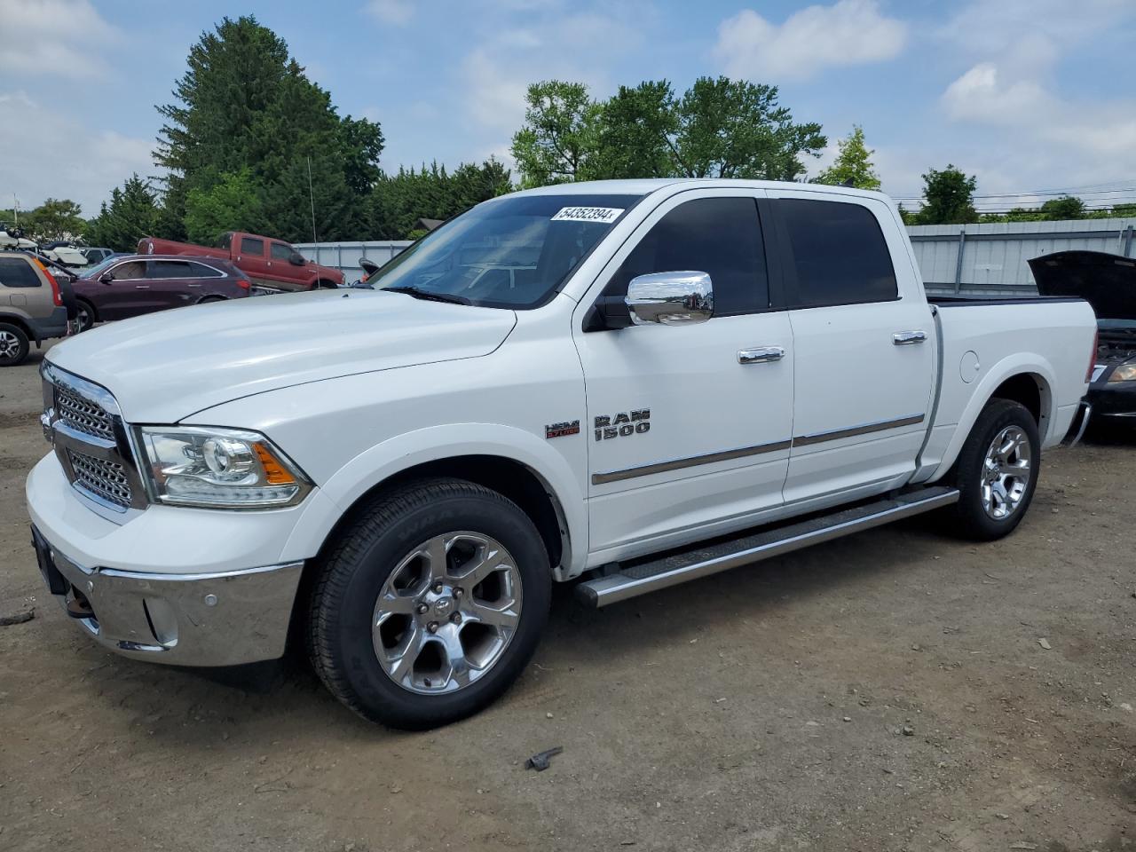 2016 RAM 1500 LARAMIE