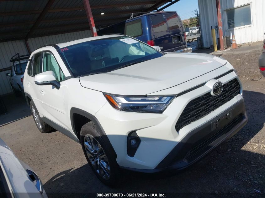 2022 TOYOTA RAV4 XLE PREMIUM