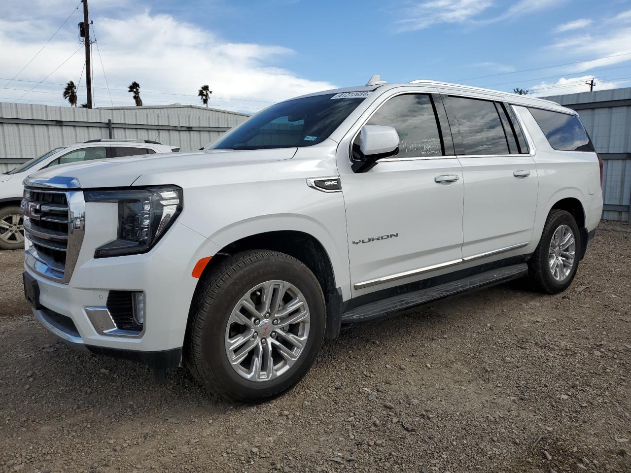 2023 GMC YUKON XL C1500 SLT