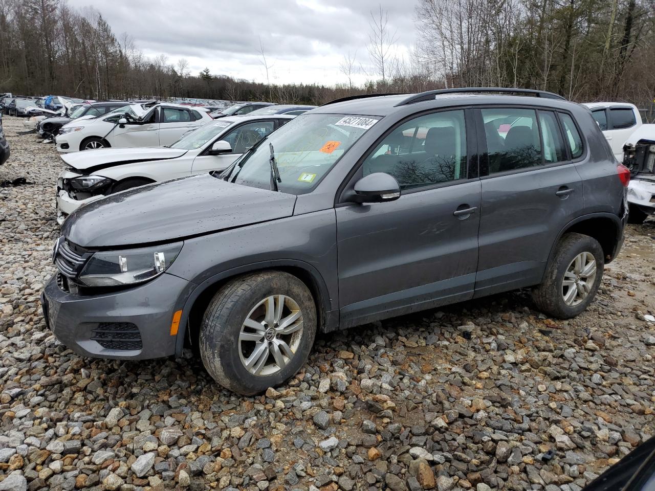 2016 VOLKSWAGEN TIGUAN S