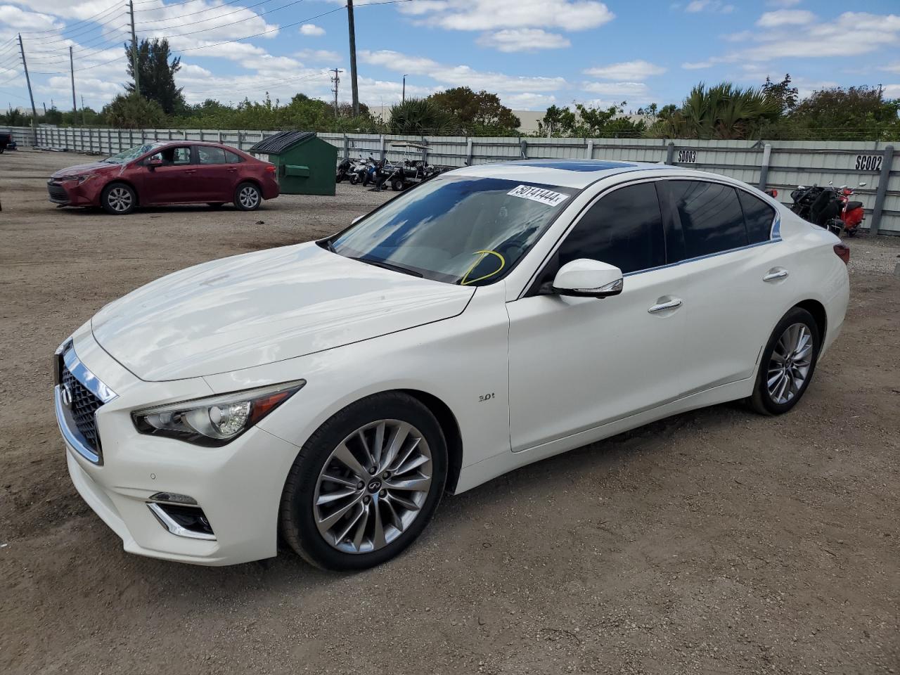 2019 INFINITI Q50 LUXE