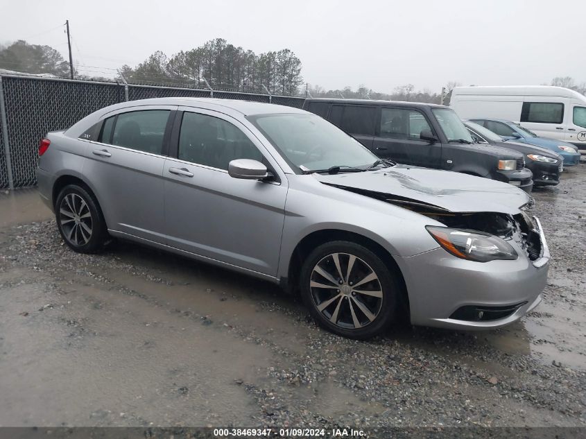 2013 CHRYSLER 200 TOURING