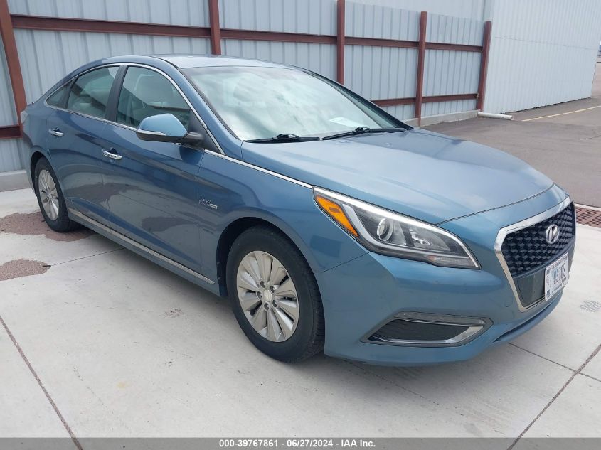 2016 HYUNDAI SONATA HYBRID SE