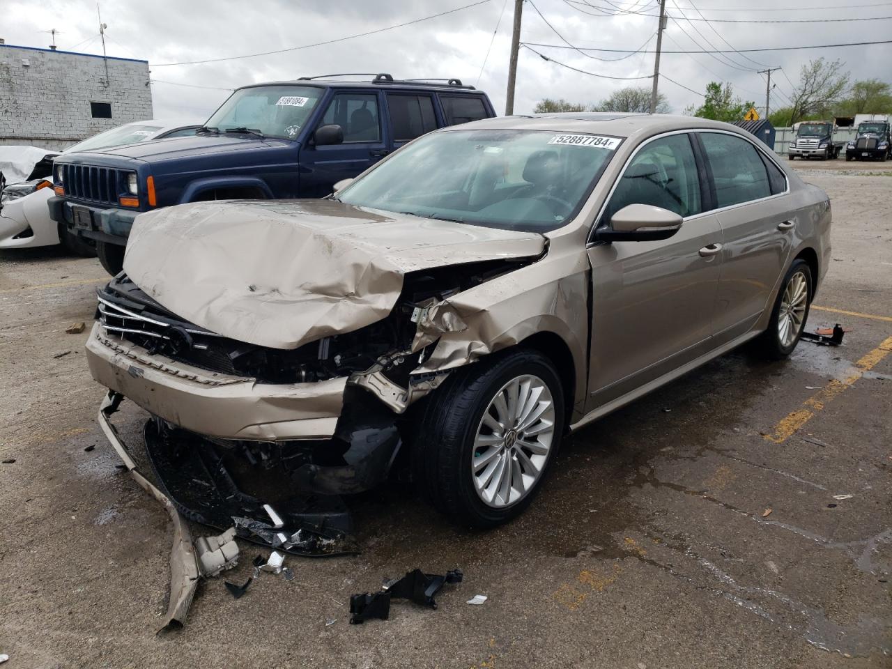 2016 VOLKSWAGEN PASSAT SE