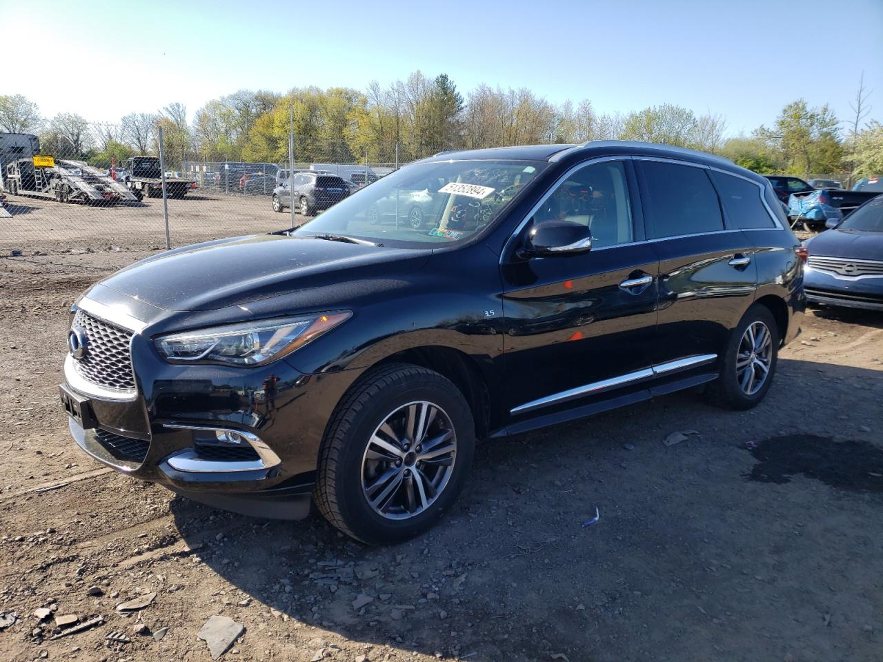 2019 INFINITI QX60 LUXE