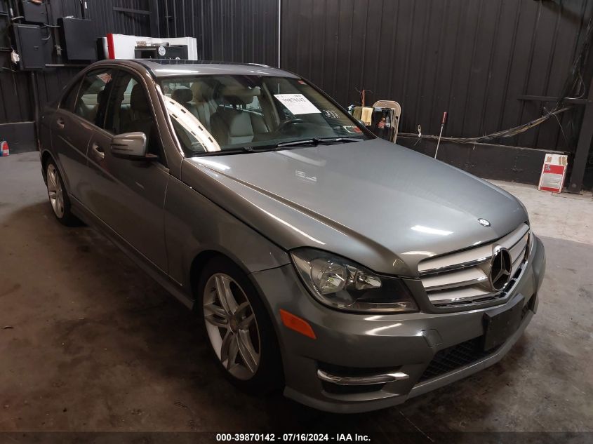 2012 MERCEDES-BENZ C 300 LUXURY 4MATIC/SPORT 4MATIC