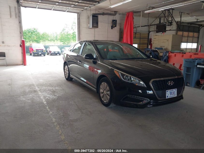 2016 HYUNDAI SONATA HYBRID SE