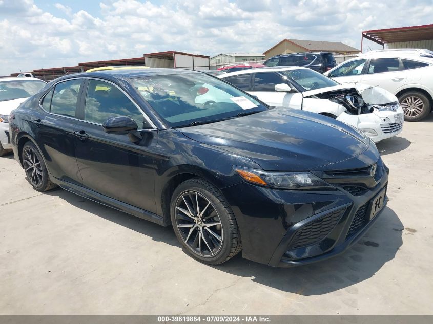 2021 TOYOTA CAMRY SE