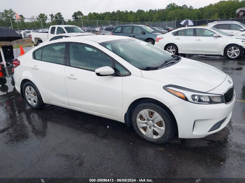 2017 KIA FORTE LX