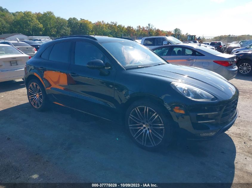 2015 PORSCHE MACAN TURBO