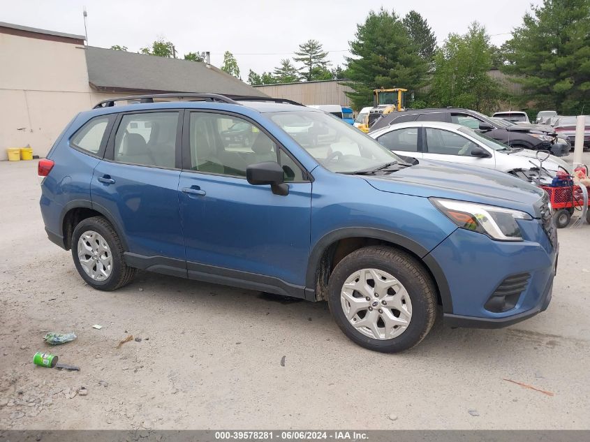 2022 SUBARU FORESTER