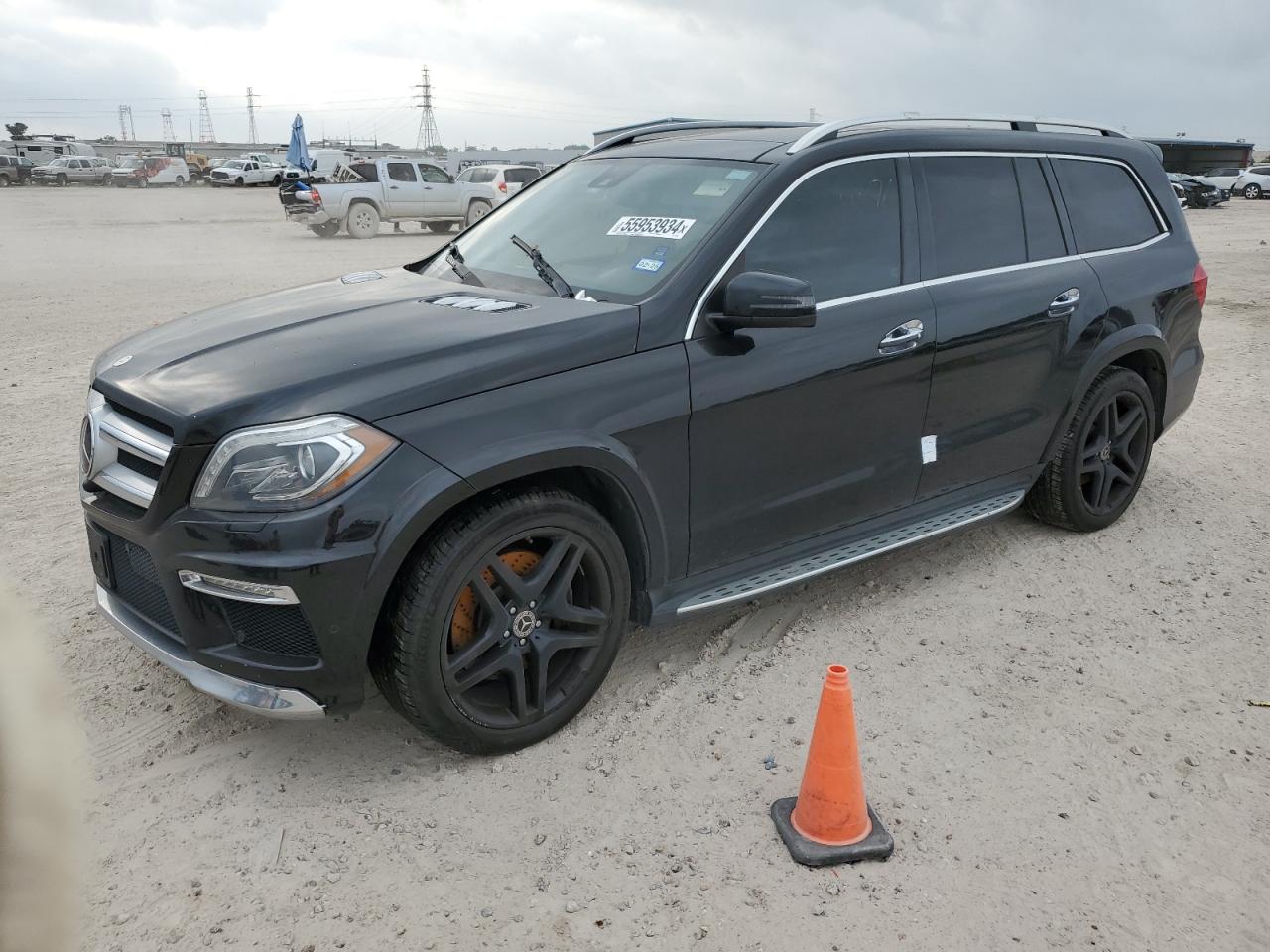 2015 MERCEDES-BENZ GL 550 4MATIC