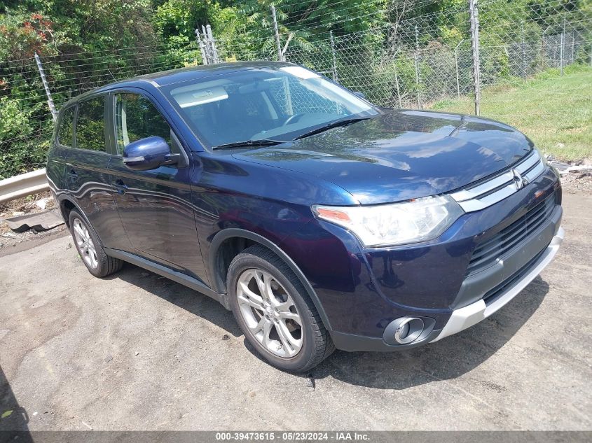 2015 MITSUBISHI OUTLANDER SE