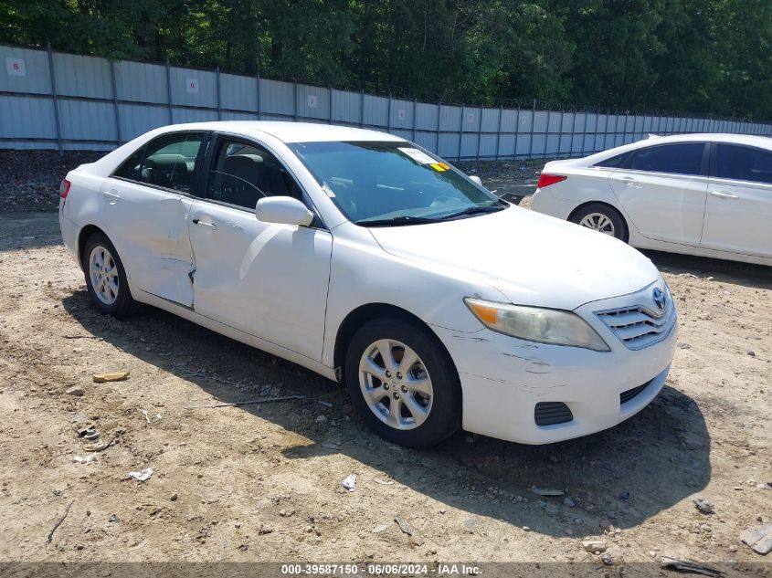 2011 TOYOTA CAMRY LE