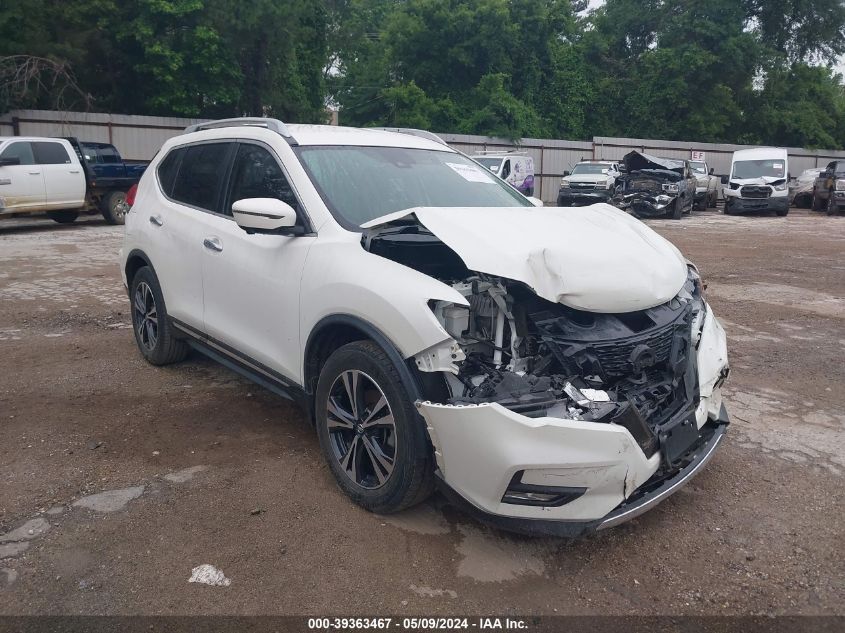 2017 NISSAN ROGUE SL