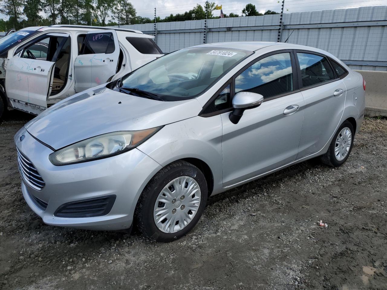 2015 FORD FIESTA SE