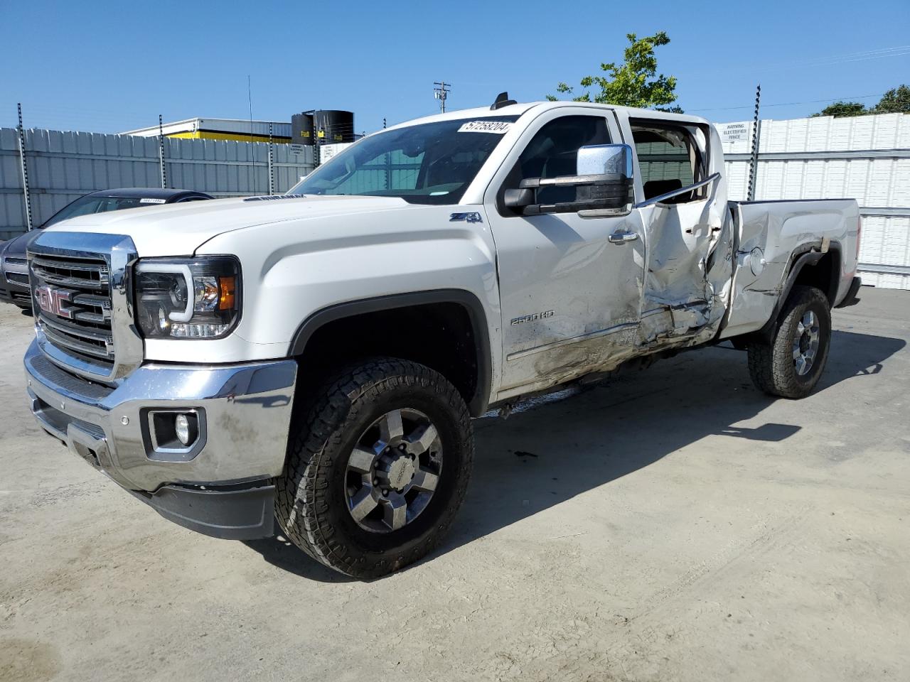 2015 GMC SIERRA K2500 SLT