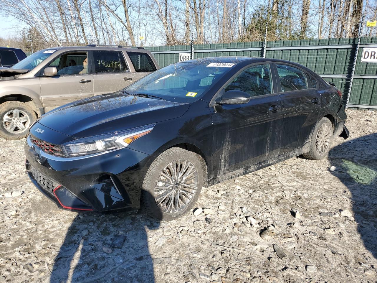 2023 KIA FORTE GT LINE