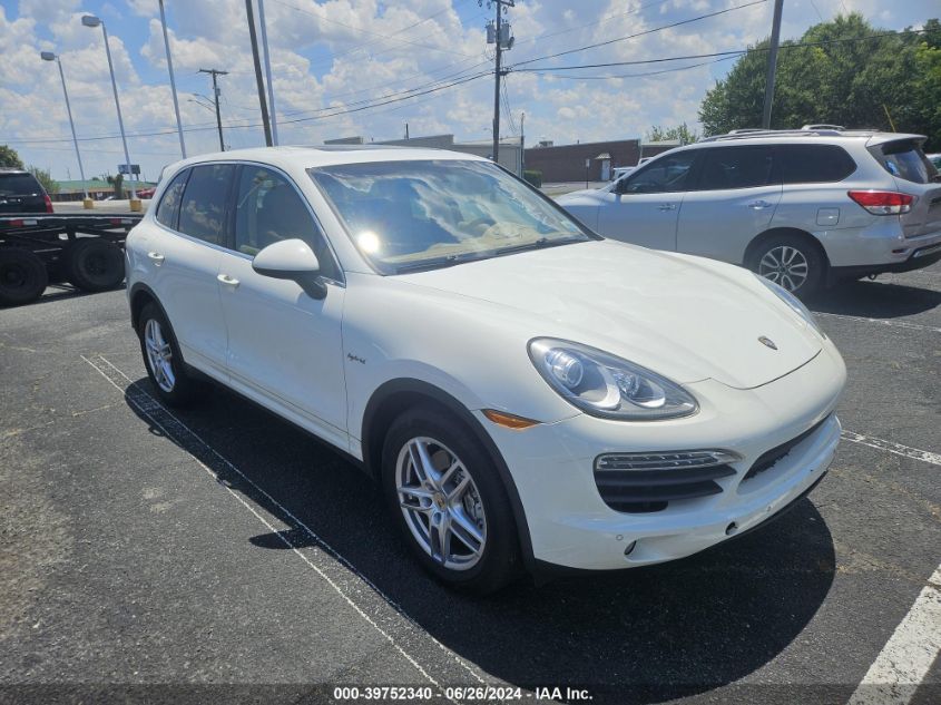 2012 PORSCHE CAYENNE