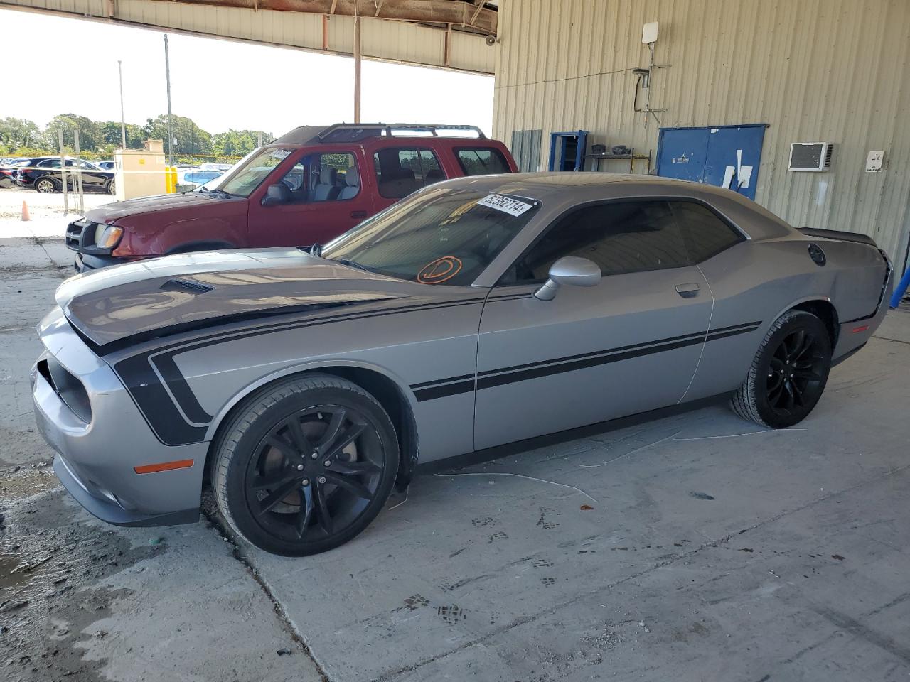 2016 DODGE CHALLENGER SXT