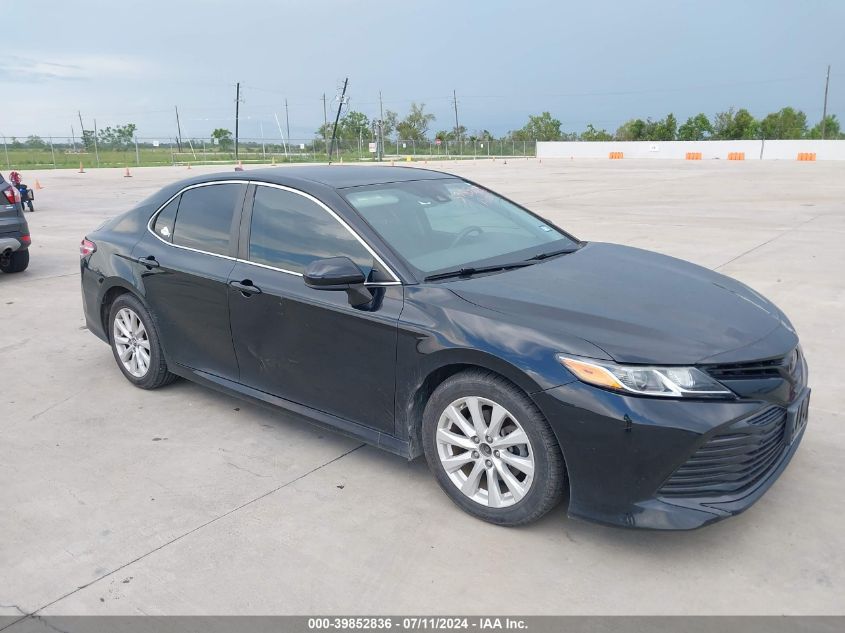 2019 TOYOTA CAMRY LE