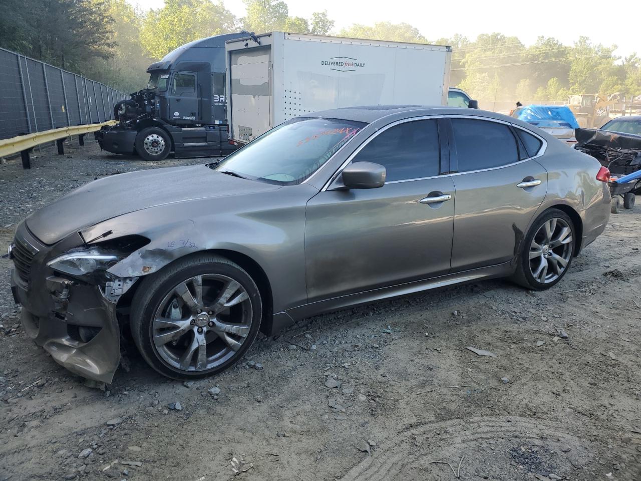 2012 INFINITI M37