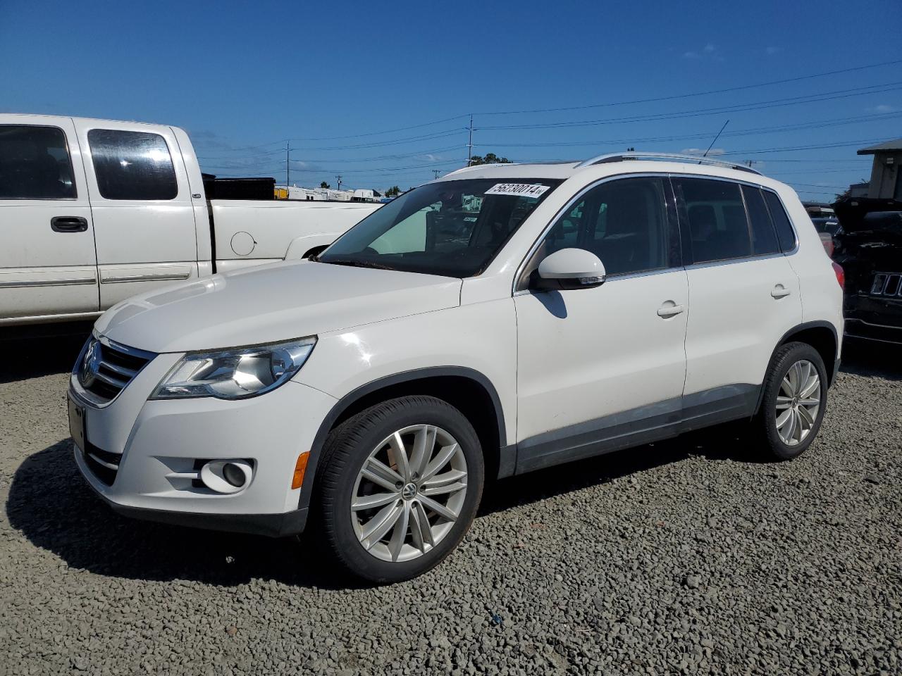 2011 VOLKSWAGEN TIGUAN S