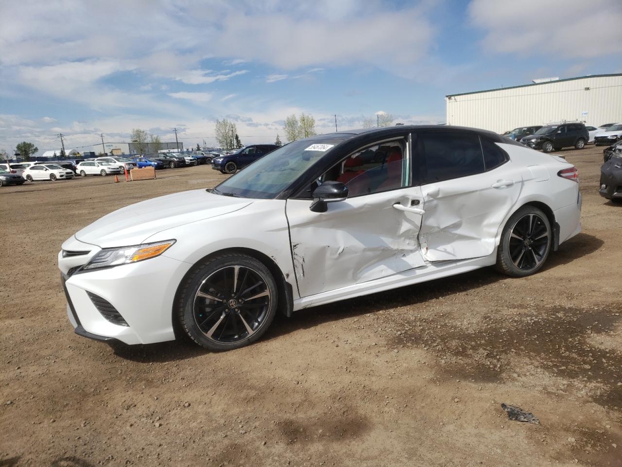 2020 TOYOTA CAMRY XSE